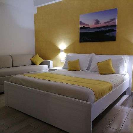 B&B La Casa Du Barone Falcone Bagian luar foto